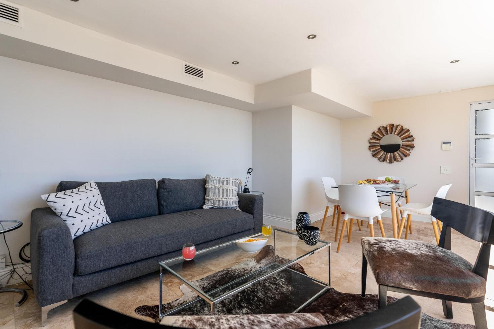 Sunset Cove - With Spectacular Sea Views Apartamento *